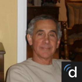 Howard M Savitt, MD