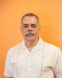 Jorge L Castro, MD