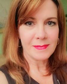 Michelle R Hintz